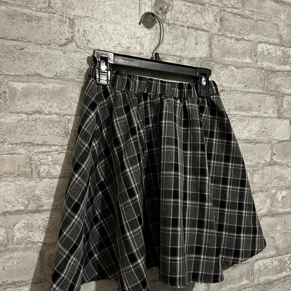 SHEIN Black and White Plaid Skirt